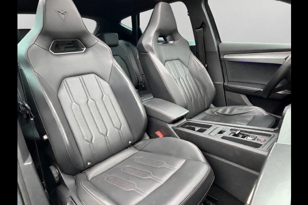 CUPRA Formentor 1.4 e-Hybrid Performance, panoramadak, 360 camera, memory, lederen schaal stoelen, 19 inch,VOL OPTIES