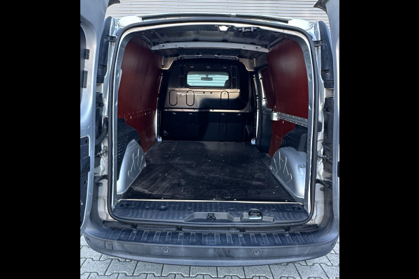 Renault Kangoo extra lang/euro 6/MARGE/navi/als nieuw/L2 L2 extra lang