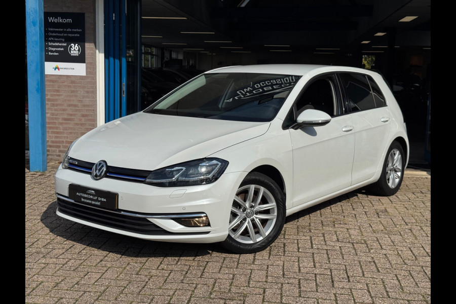 Volkswagen Golf 1.5 TSI Comfortline Business AUT CARPLAY NAP