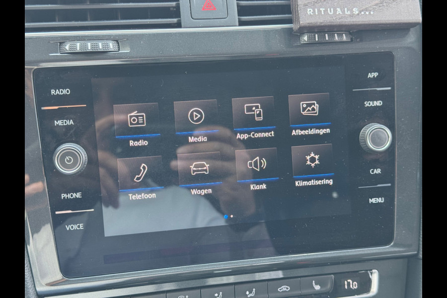 Volkswagen Golf 1.5 TSI Comfortline Business AUT CARPLAY NAP