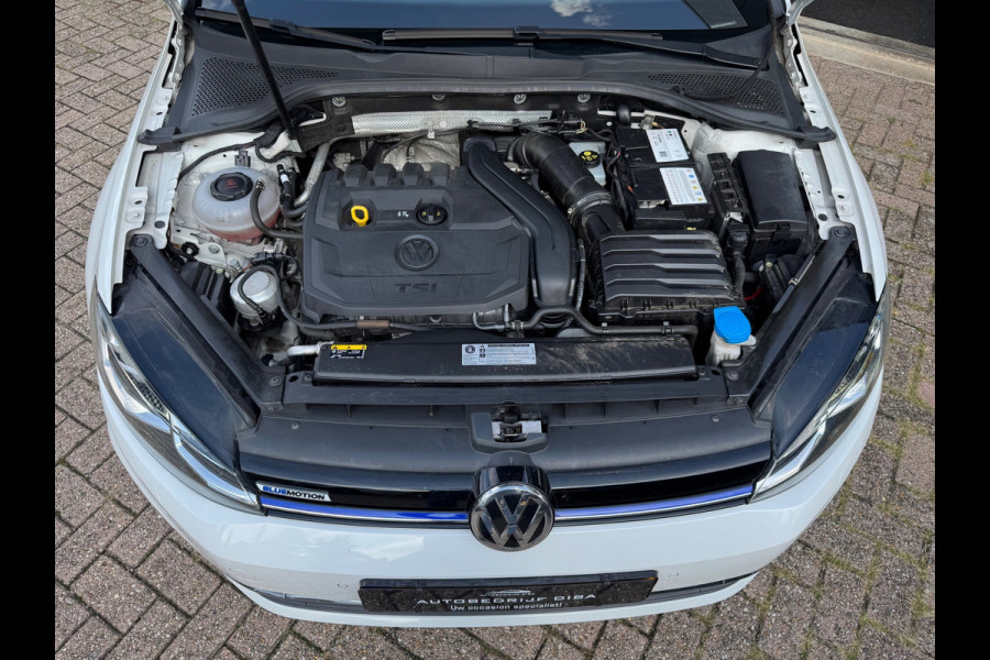 Volkswagen Golf 1.5 TSI Comfortline Business AUT CARPLAY NAP