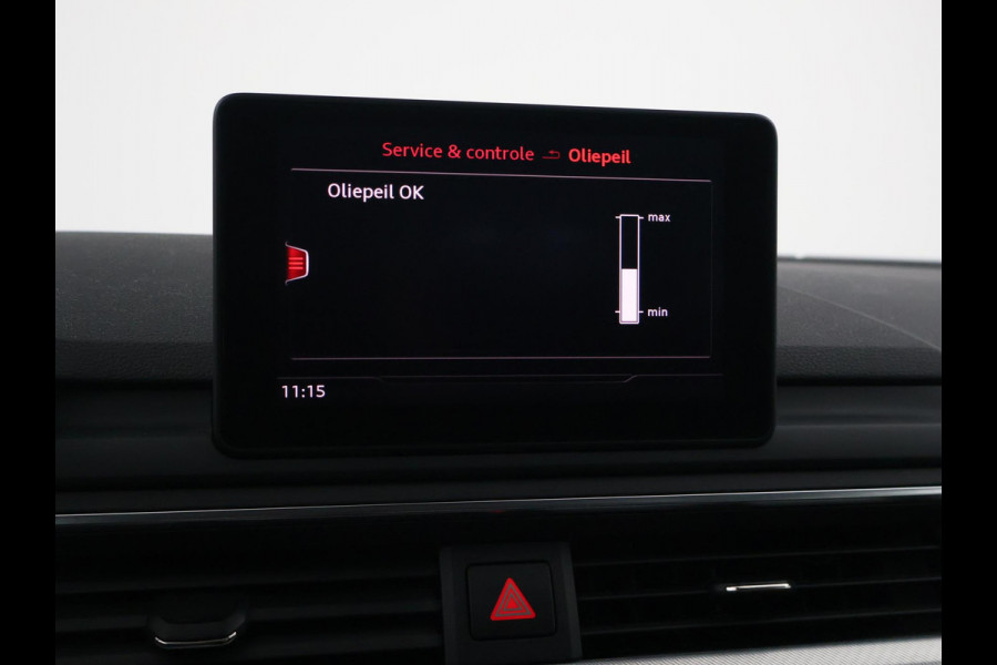 Audi A4 Avant 40 TDI 190 PK AUT. + PANORAMA | AFN. TREKHAAK | LEDER SPORTINTERIEUR | APPLE CARPLAY | STOELVERW.