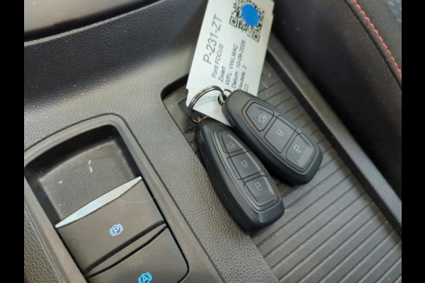 Ford Focus 1.0 EcoBoost Hybrid ST Line Style NL-AUTO | WINTER PAKKET | PARKEERPAKKET
