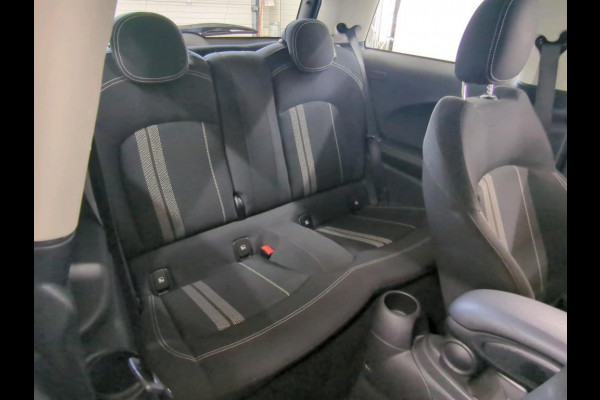 MINI Electric Basic 33 kWh NL AUTO | NAVI | LED SPORT STOELEN