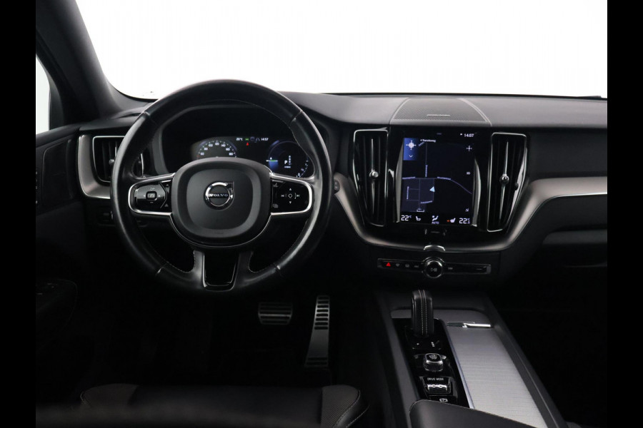 Volvo XC60 2.0 T6 RECHARGE 340 PK R-DESIGN + 21 INCH | TREKHAAK | PANORAMA | ADAPTIVE CRUISE | HK | CAMERA