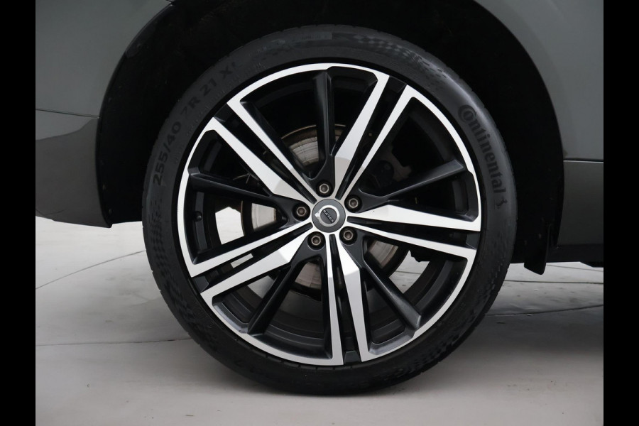 Volvo XC60 2.0 T6 RECHARGE 340 PK R-DESIGN + 21 INCH | TREKHAAK | PANORAMA | ADAPTIVE CRUISE | HK | CAMERA