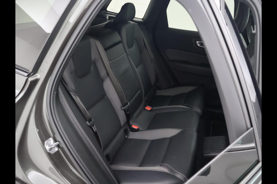 Volvo XC60 2.0 T6 RECHARGE 340 PK R-DESIGN + 21 INCH | TREKHAAK | PANORAMA | ADAPTIVE CRUISE | HK | CAMERA