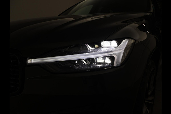 Volvo XC60 2.0 T6 RECHARGE 340 PK R-DESIGN + 21 INCH | TREKHAAK | PANORAMA | ADAPTIVE CRUISE | HK | CAMERA