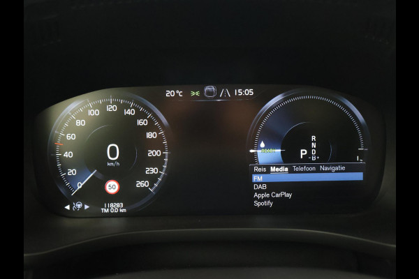 Volvo XC60 2.0 T6 RECHARGE 340 PK R-DESIGN + 21 INCH | TREKHAAK | PANORAMA | ADAPTIVE CRUISE | HK | CAMERA