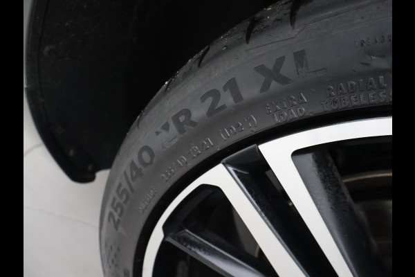 Volvo XC60 2.0 T6 RECHARGE 340 PK R-DESIGN + 21 INCH | TREKHAAK | PANORAMA | ADAPTIVE CRUISE | HK | CAMERA