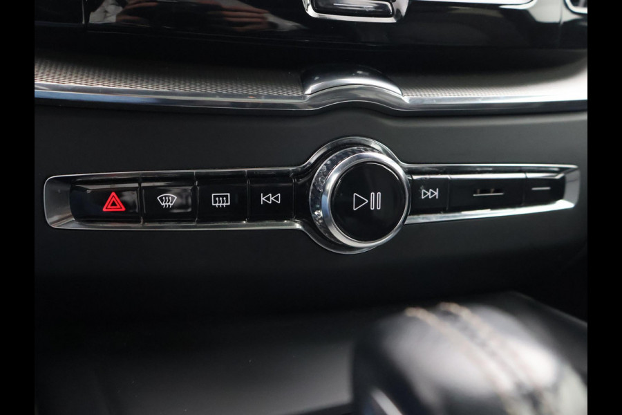 Volvo XC60 2.0 T6 RECHARGE 340 PK R-DESIGN + 21 INCH | TREKHAAK | PANORAMA | ADAPTIVE CRUISE | HK | CAMERA