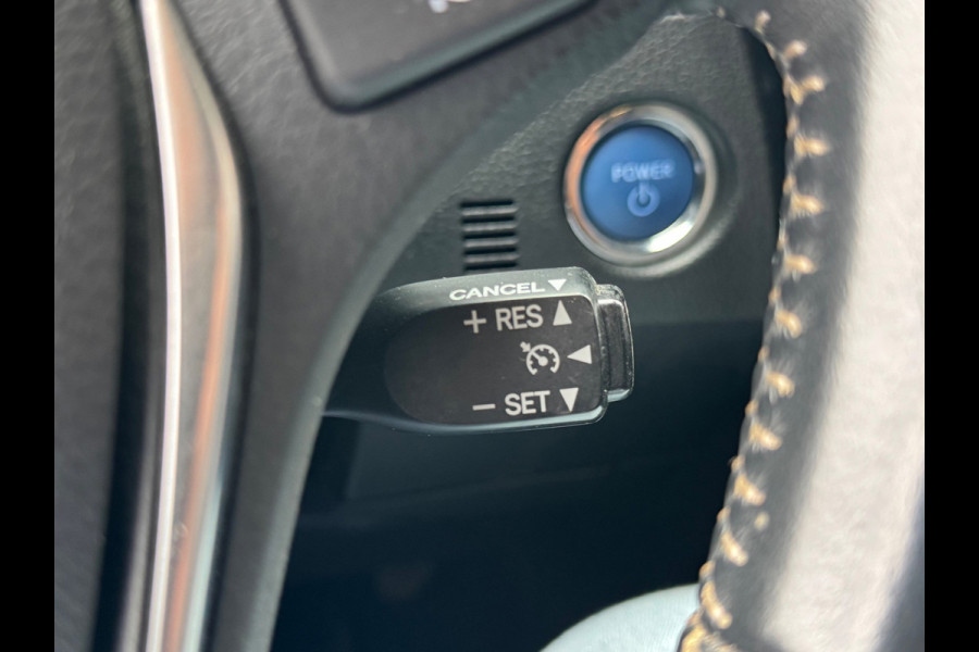 Toyota Auris Touring Sports 1.8 Hybrid Active AUT NAVI NAP!