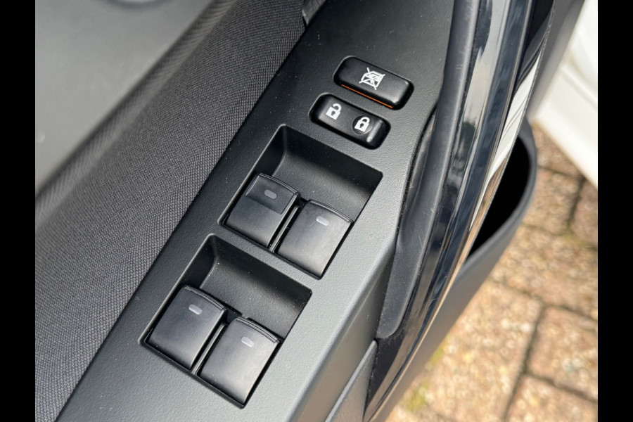 Toyota Auris Touring Sports 1.8 Hybrid Active AUT NAVI NAP!