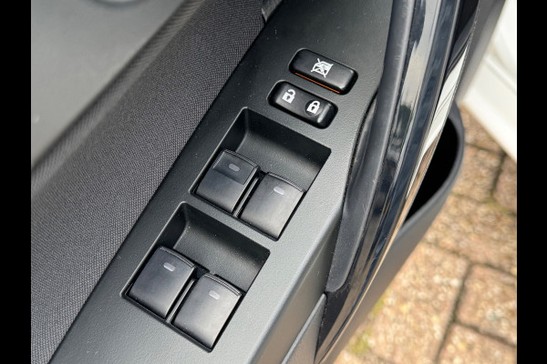 Toyota Auris Touring Sports 1.8 Hybrid Active AUT NAVI NAP!