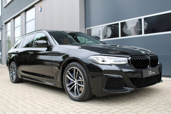 BMW 5 Serie Touring 530e High Executive | Pano | M Sport | Hifi | Mirror Pack | 20 inch