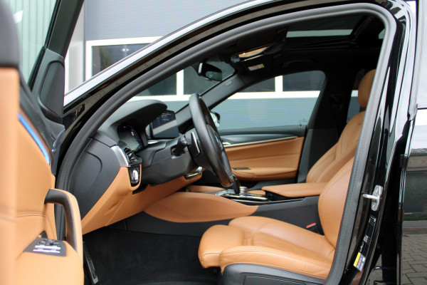 BMW 5 Serie Touring 530e High Executive | Pano | M Sport | Hifi | Mirror Pack | 20 inch