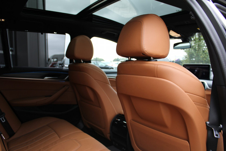 BMW 5 Serie Touring 530e High Executive | Pano | M Sport | Hifi | Mirror Pack | 20 inch