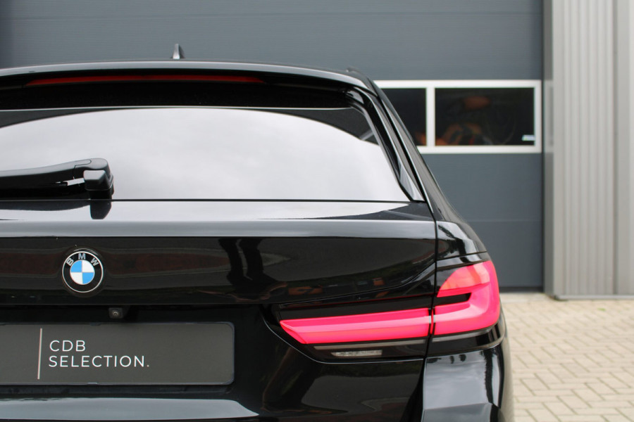 BMW 5 Serie Touring 530e High Executive | Pano | M Sport | Hifi | Mirror Pack | 20 inch