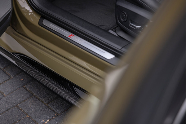 Audi RS6 Avant 4.0 TFSI 600pk Quattro Pano Keramisch Dynamic + Nachtzicht B&O Advanced