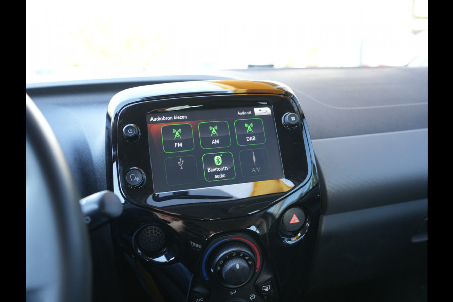 Peugeot 108 1.0 e-VTi Allure | DAB | Airco | Apple Carplay/Android Auto |