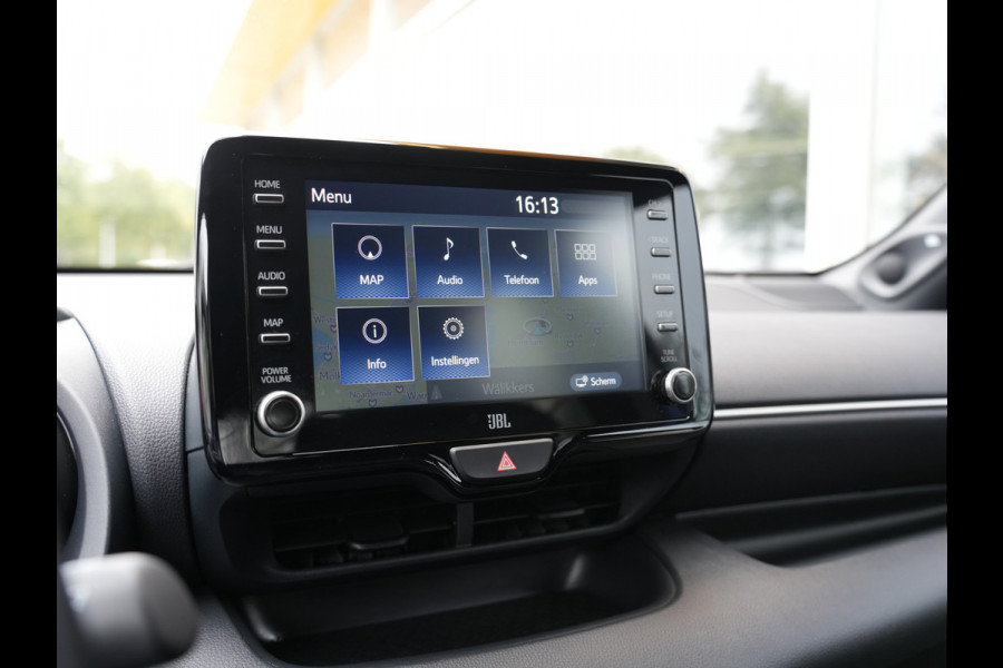 Toyota Yaris 1.5 Hybrid Executive | Head-up display | Draadloze telefoonlader | Voorstoelen verwarmd |