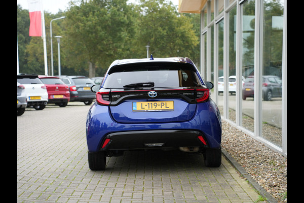 Toyota Yaris 1.5 Hybrid Executive | Head-up display | Draadloze telefoonlader | Voorstoelen verwarmd |