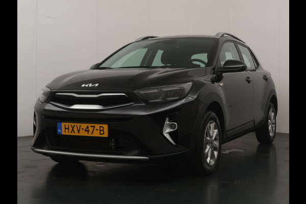 Kia Stonic 1.0 T-GDi MHEV DynamicLine - Apple Carplay/ Android Auto - Cruise Control - Airco - Achteruitrijcamera - Fabrieksgarantie tot 04-2032