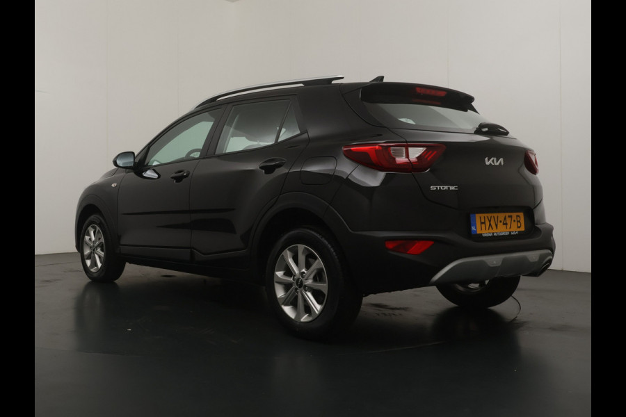 Kia Stonic 1.0 T-GDi MHEV DynamicLine - Apple Carplay/ Android Auto - Cruise Control - Airco - Achteruitrijcamera - Fabrieksgarantie tot 04-2032