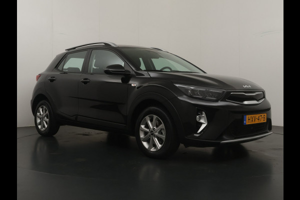 Kia Stonic 1.0 T-GDi MHEV DynamicLine - Apple Carplay/ Android Auto - Cruise Control - Airco - Achteruitrijcamera - Fabrieksgarantie tot 04-2032