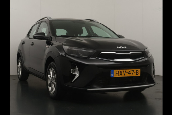 Kia Stonic 1.0 T-GDi MHEV DynamicLine - Apple Carplay/ Android Auto - Cruise Control - Airco - Achteruitrijcamera - Fabrieksgarantie tot 04-2032