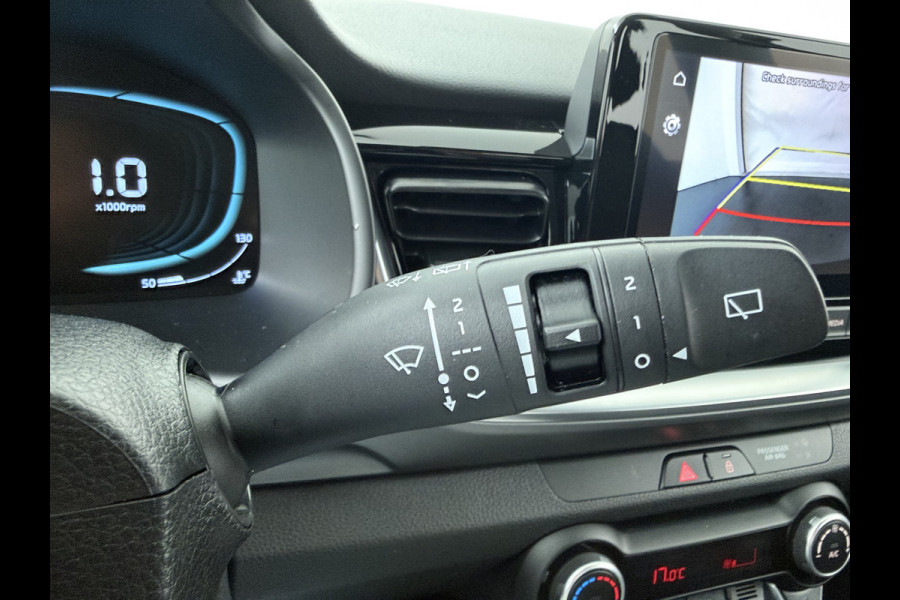 Kia Stonic 1.0 T-GDi MHEV DynamicLine - Apple Carplay/ Android Auto - Cruise Control - Airco - Achteruitrijcamera - Fabrieksgarantie tot 04-2032
