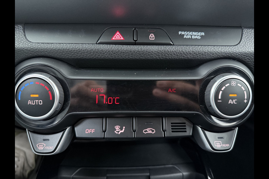 Kia Stonic 1.0 T-GDi MHEV DynamicLine - Apple Carplay/ Android Auto - Cruise Control - Airco - Achteruitrijcamera - Fabrieksgarantie tot 04-2032