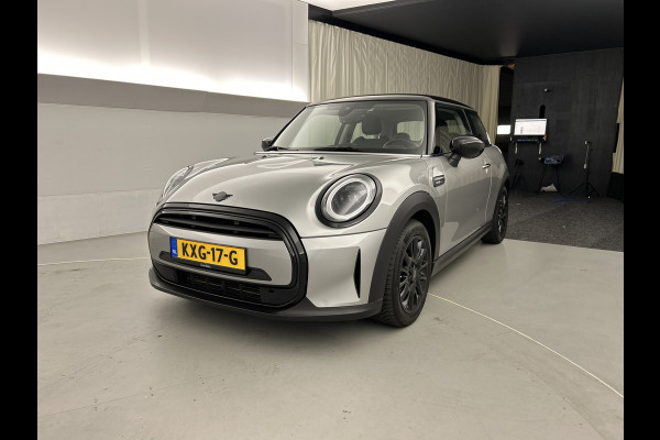 MINI Cooper 1.5 Aut. Camden Digi.Dashboard/Lederen/Sportstoelen/Camera/