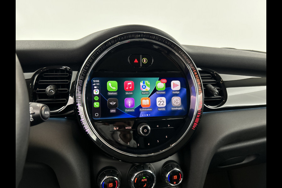 MINI Cooper 1.5 Aut. Camden Digi.Dashboard/Lederen/Sportstoelen/Camera/