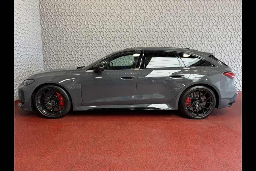 Audi RS5 Keramisch | Audi Sportpakket | Smart.Glass | Tech-Pro | HeadUp | Sportuitlaat | Panorama | B&O 3D | RS Sportstoelen Plus |