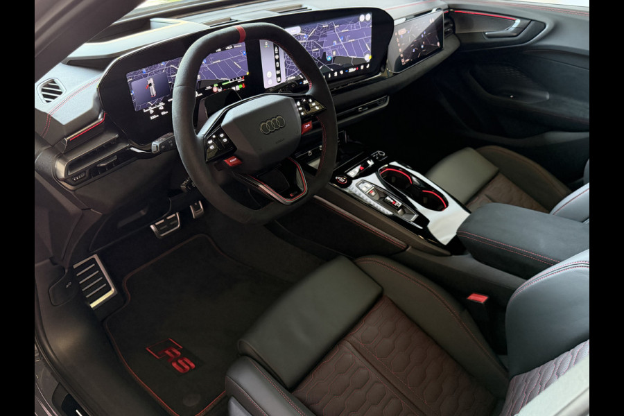 Audi RS5 Keramisch | Audi Sportpakket | Smart.Glass | Tech-Pro | HeadUp | Sportuitlaat | Panorama | B&O 3D | RS Sportstoelen Plus |
