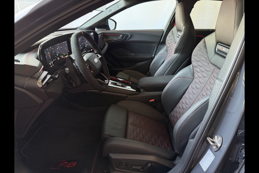 Audi RS5 Keramisch | Audi Sportpakket | Smart.Glass | Tech-Pro | HeadUp | Sportuitlaat | Panorama | B&O 3D | RS Sportstoelen Plus |
