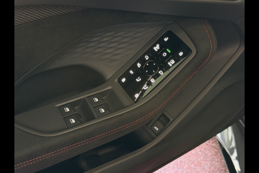 Audi RS5 Keramisch | Audi Sportpakket | Smart.Glass | Tech-Pro | HeadUp | Sportuitlaat | Panorama | B&O 3D | RS Sportstoelen Plus |