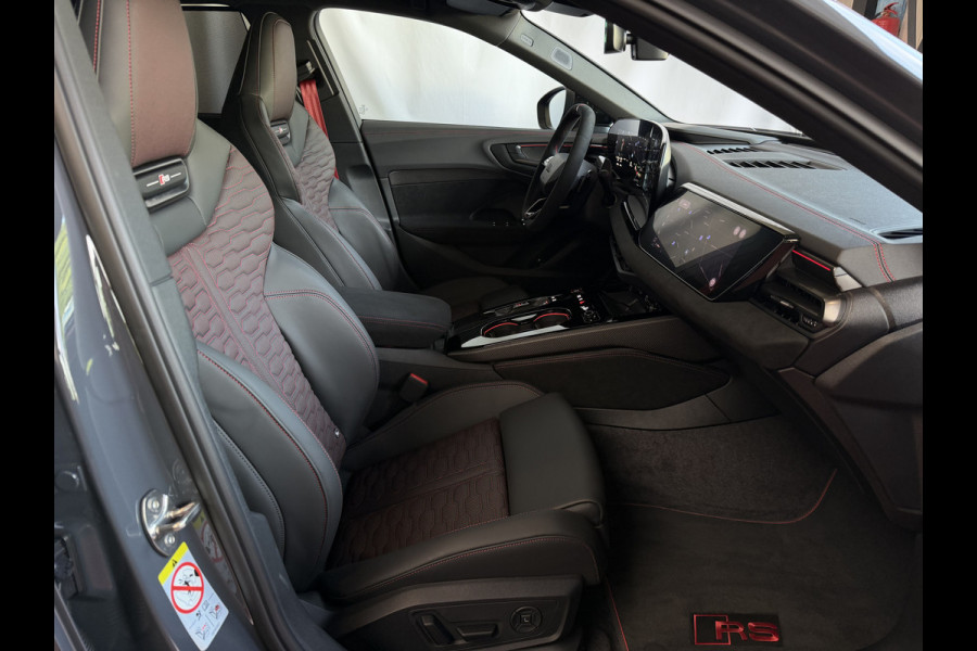 Audi RS5 Keramisch | Audi Sportpakket | Smart.Glass | Tech-Pro | HeadUp | Sportuitlaat | Panorama | B&O 3D | RS Sportstoelen Plus |