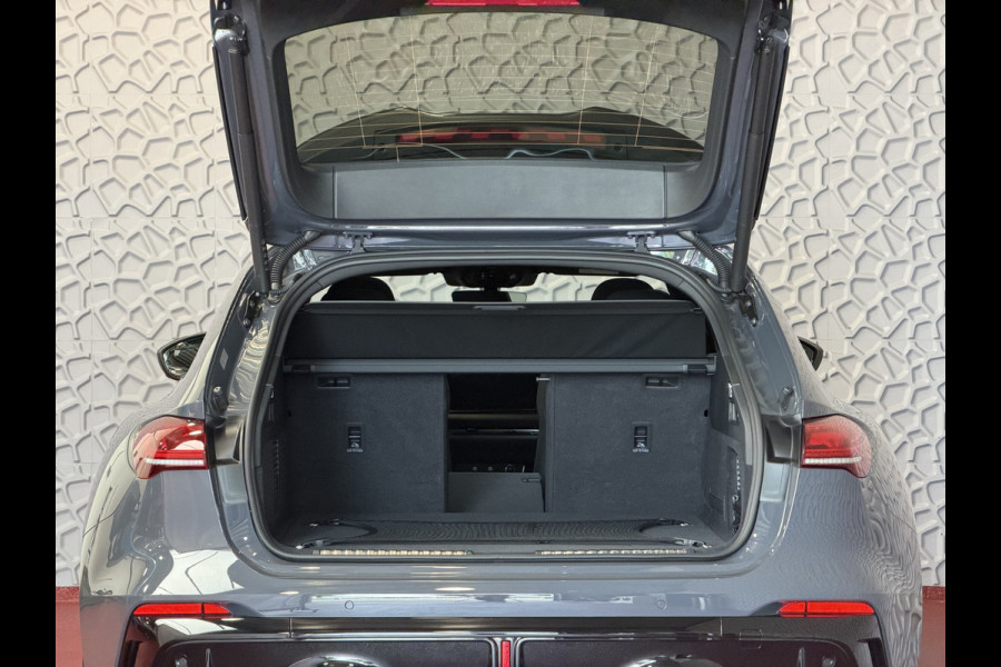 Audi RS5 Keramisch | Audi Sportpakket | Smart.Glass | Tech-Pro | HeadUp | Sportuitlaat | Panorama | B&O 3D | RS Sportstoelen Plus |