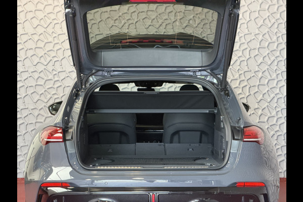 Audi RS5 Keramisch | Audi Sportpakket | Smart.Glass | Tech-Pro | HeadUp | Sportuitlaat | Panorama | B&O 3D | RS Sportstoelen Plus |