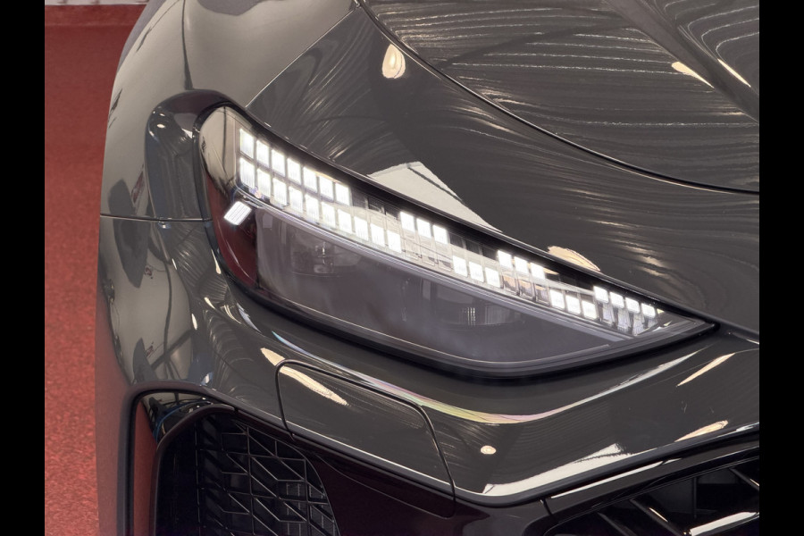 Audi RS5 Keramisch | Audi Sportpakket | Smart.Glass | Tech-Pro | HeadUp | Sportuitlaat | Panorama | B&O 3D | RS Sportstoelen Plus |