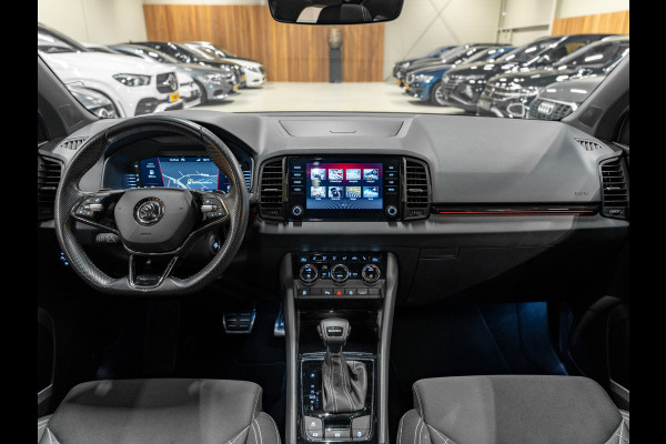 Škoda Karoq 1.5 TSI DSG ACT Sportline, Facelift, Pano, ACC, Apple Carplay, Cam, PDC, Ambiënte Light, Clima, Voll Onderhouden