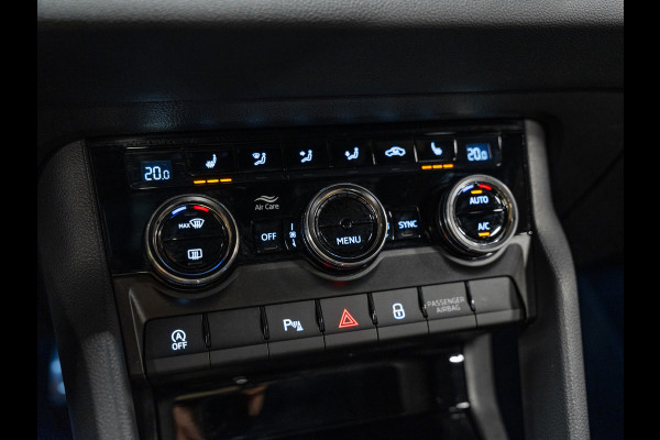 Škoda Karoq 1.5 TSI DSG ACT Sportline, Facelift, Pano, ACC, Apple Carplay, Cam, PDC, Ambiënte Light, Clima, Voll Onderhouden