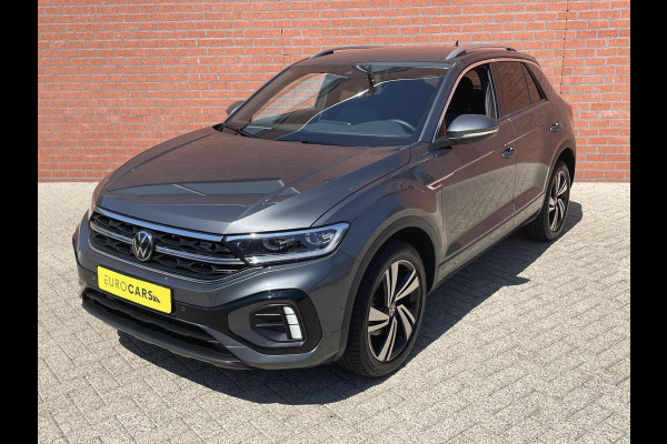 Volkswagen T-Roc 1.5 TSI 150pk DSG R-Line Navigatie Apple Carplay / Android Auto Parkeersensoren Afneembare trekhaak Park Assist Adaptive Cruise Control Elektrische achterklep Stoel- en stuurverwarming Climate Control Ledverlichting Virtual Cockpit