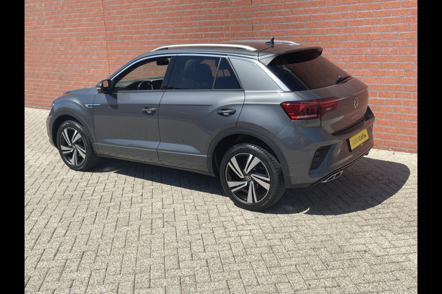 Volkswagen T-Roc 1.5 TSI 150pk DSG R-Line Navigatie Apple Carplay / Android Auto Parkeersensoren Afneembare trekhaak Park Assist Adaptive Cruise Control Elektrische achterklep Stoel- en stuurverwarming Climate Control Ledverlichting Virtual Cockpit