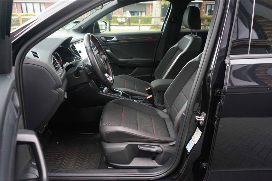 Volkswagen T-Roc Sport 1.5 TSI 150PK R-Line/DSG-Automaat/ACC/Camera/Beats