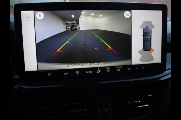 Ford FOCUS Wagon 1.0 125pk Hybrid Automaat ST Navigatie Climate control Cruise control Apple Carplay/Android Auto Lichtmetalen velgen Parkeersensoren Led Matrix koplampen