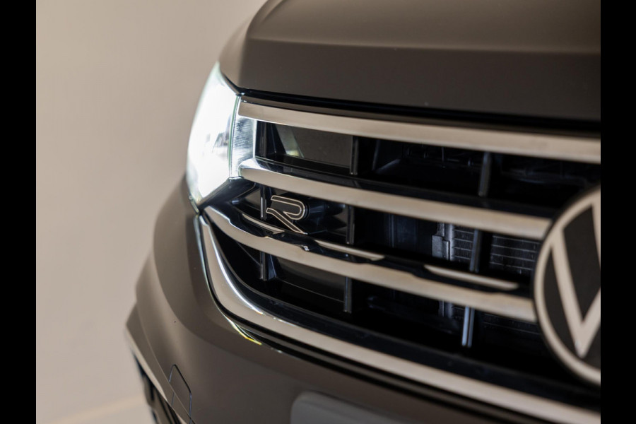 Volkswagen Tiguan 1.5 TSI 2x R-Line Business+ / 150pk / Trekhaak / NAP / Rondomzicht camera / Keyless /