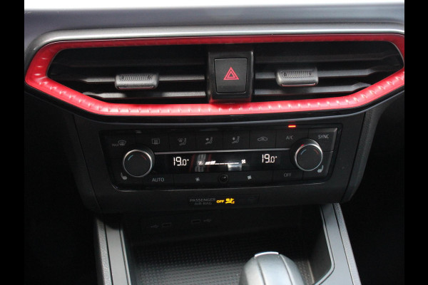 Seat Ibiza 1.0 TSI 110pk DSG FR Automaat Navigatie Apple Carplay/Android Auto Camera Parkeersensoren Adaptive cruise control Keyless Entry/Start Virtual Cockpit Stoelverwarming Ledverlichting Getinte ramen